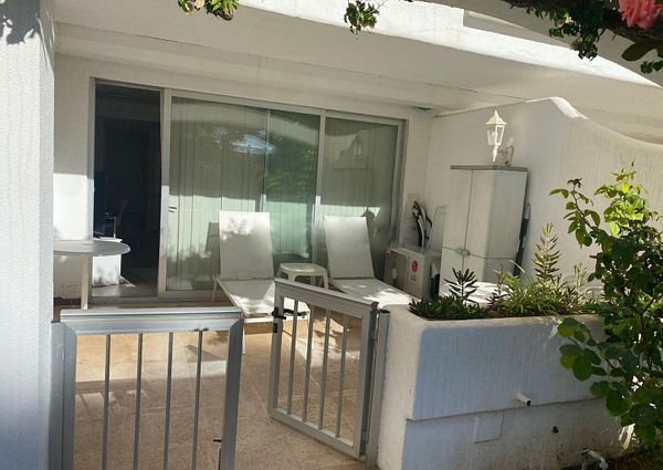 Modern two bedroom apartment in santa ponsa for Long term rental