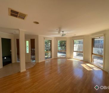 36 Jerilderie Drive, Berwick, Vic 3806 - Photo 6