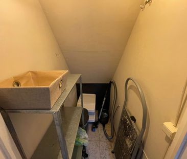 UITBERGEN - Gerenoveerde hoekwoonst vlakbij de dorpskern. - Photo 1