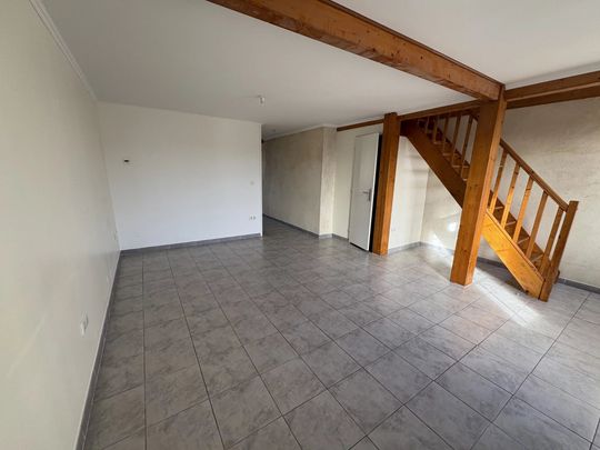 Location Appartement 2 pièces 56m² STE FOY LA GRANDE 33220 - Photo 1