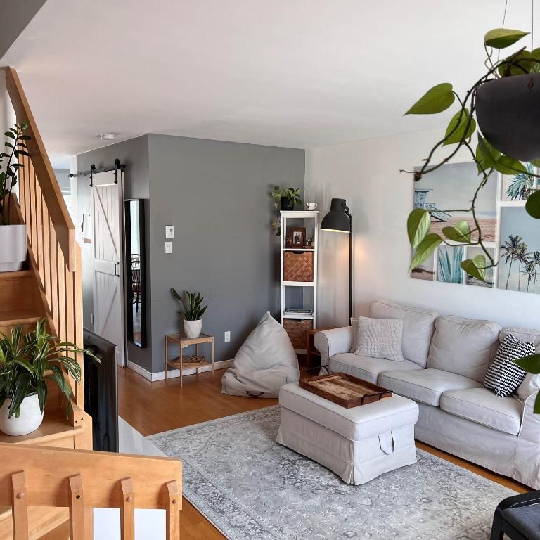 Charmant jumelé, sur 3 étages, rénové au goût du jour - Photo 1