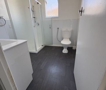 Two bedroom on Ruihi Street - Victoria - Photo 5