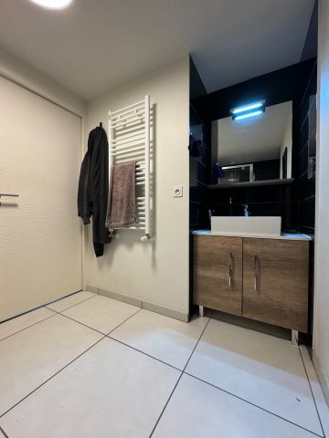 Location Appartement 2 pièces 41m² GRENOBLE 38000 - Photo 5