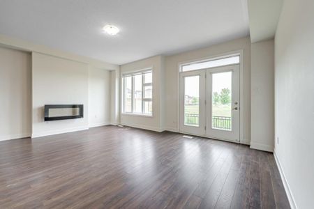 For Lease - 40 Donald Fleming Way, Whitby, Ontario - Photo 2