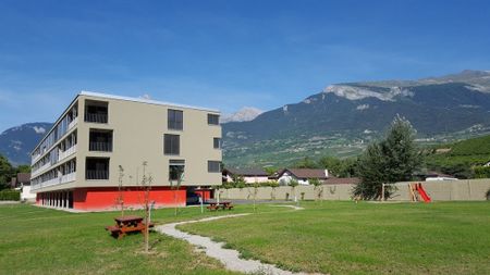 Cherchez-vous un logement moderne dans un quartier tranquille ? - Photo 5