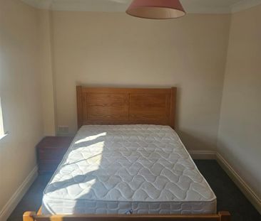 Room For Rent St. Ronans Road, Southsea - Photo 2