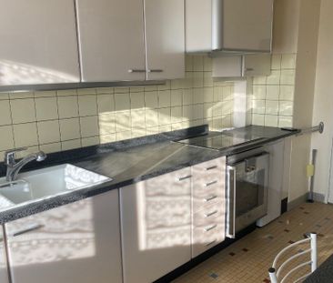 Location Appartement 3 pièces 77m² - Photo 4