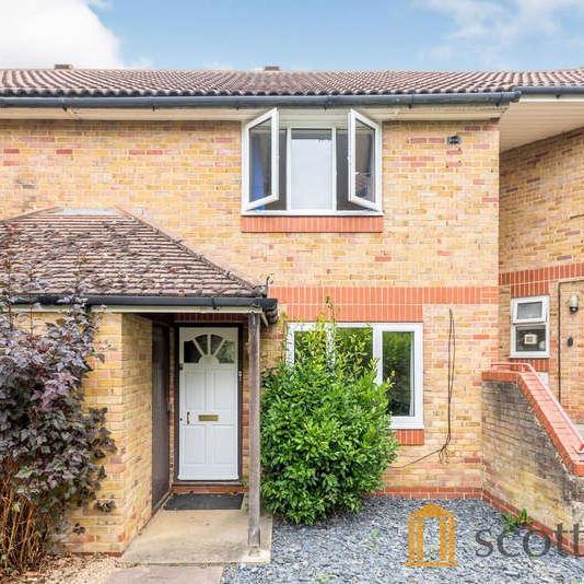 Challenor Close, Abingdon, OX14 - Photo 1