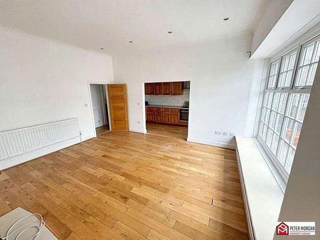 Charlesville Place, Neath, Neath Port Talbot, SA11 - Photo 5