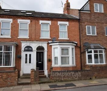 Cecil Road, Kingsthorpe, Northampton, NN2 - Photo 1