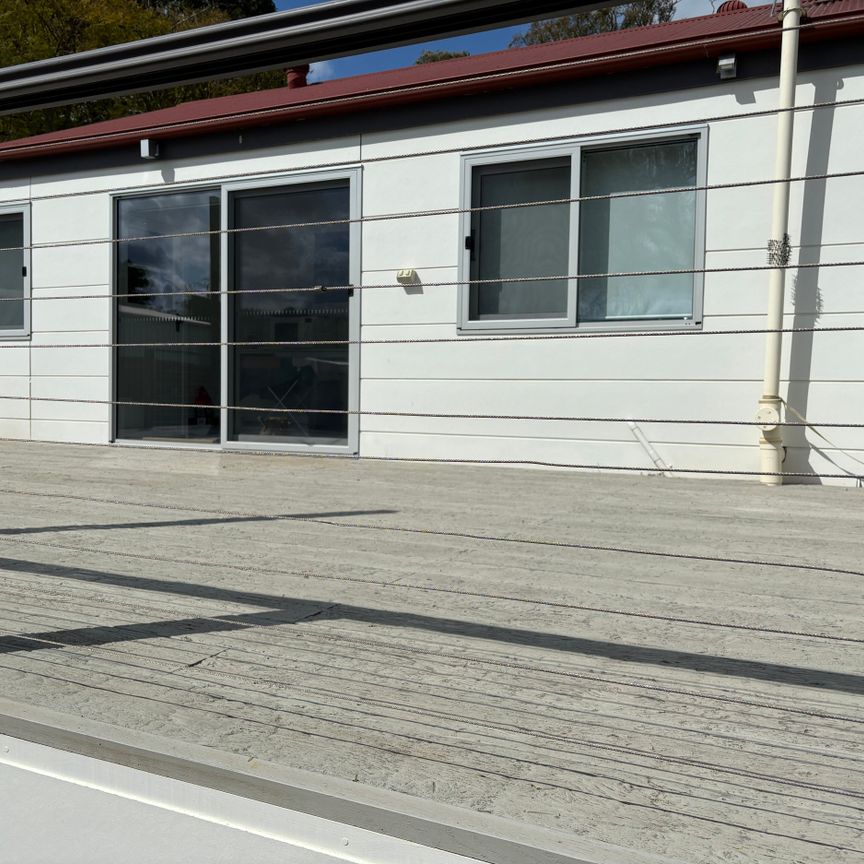 Rowland Flat - Photo 1