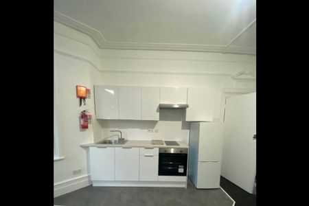 Bedsit, Springwell Avenue, NW10 - Photo 3