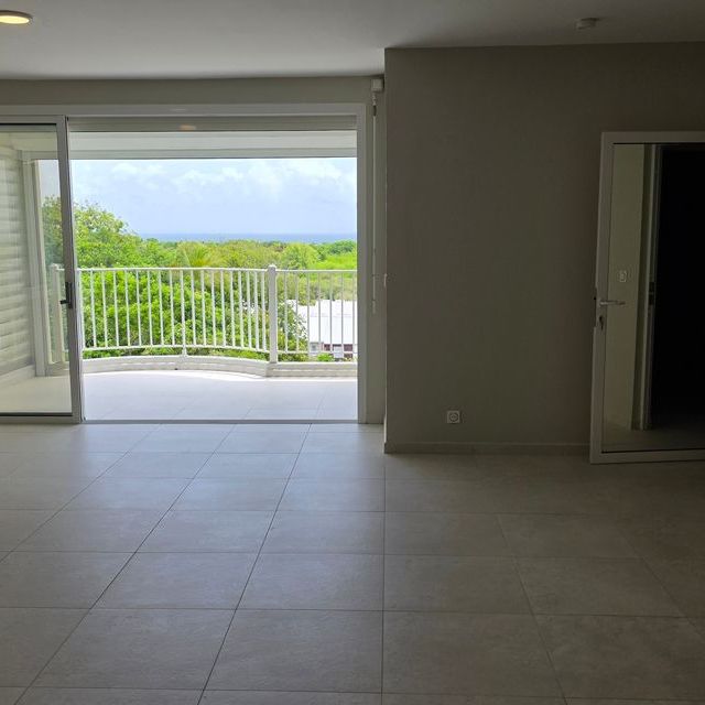 Location Appartement 3 pièces 81m² - Photo 1