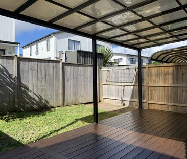 Unit 1, 18 Kaimai Avenue, Massey, Auckland - Photo 1