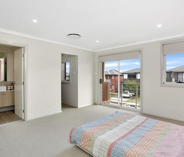 32 Passionflower Street, Marsden Park NSW 2765 - House For Rent | D... - Photo 5