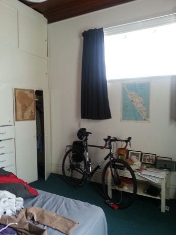 Tidy 5 Bedroom home at a great location - Photo 3