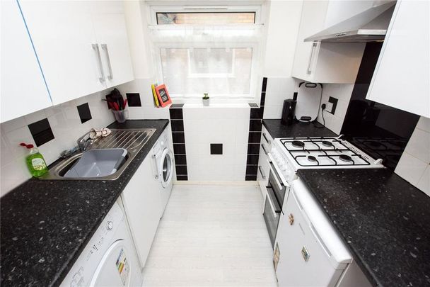 2 bedroom house to rent - Photo 1