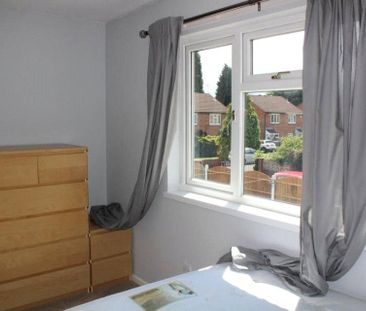 2 bedroom semi-detached house to rent - Photo 2