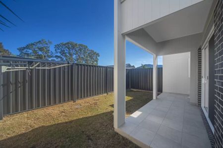 Waiting for You - Photo 5