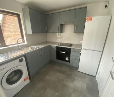 2 bedroom apartment to rent - Photo 6