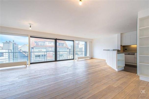 Appartement te huur - Foto 1