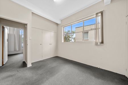 3/3 Long Point Road Sandy Bay TAS 7005 Australia - Photo 2