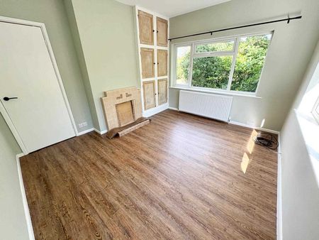 Thelda Stubbs, Thelda Avenue, Keyworth, Nottingham - Photo 2
