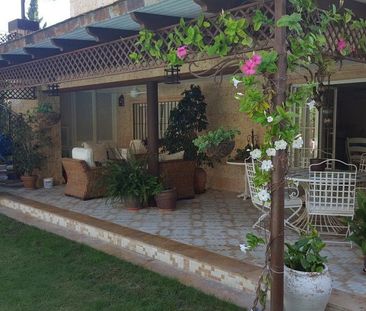 Luxury Villa for rent in Nueva Andalucia, Andalusia - Photo 4