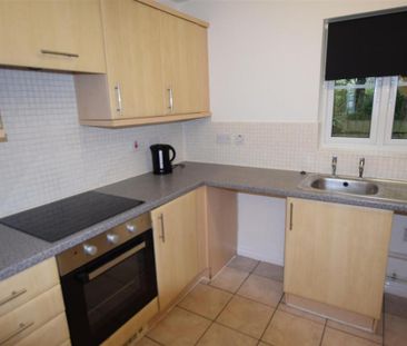 2 bedroom apartment to rent - Photo 6