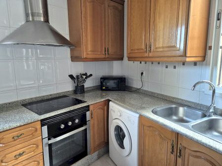 Cozy exterior room in the center of Valencia - Photo 5