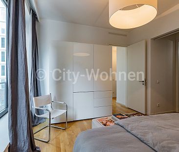 Geschmackvoll eingerichtete, helle 2-Zimmer-Wohnung mit Balkon im beliebten Stadtteil Hamburg-HafenCity - Foto 2