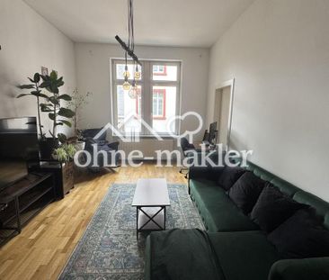 Schöne modernisierte Altbauwohnung mit Dielen und EBK, nähe Theater - Foto 1