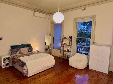Carlton - Photo 5