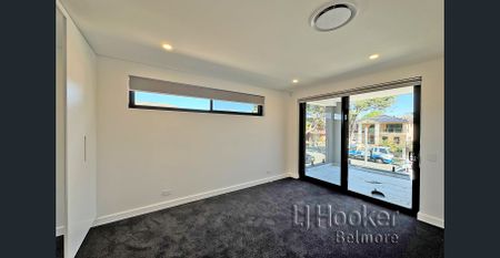 Exceptional Near New Five Bedroom Duplex in the Heart of Roselands! - Photo 3