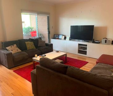 Alexandria - Photo 6