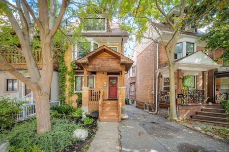 For Lease - 22 Rusholme Park Crescent Unit# Upper, Toronto, Ontario - Photo 5