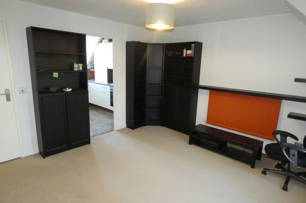 Newgate Close - Photo 1