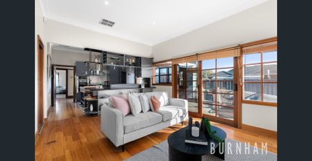 Character, Convenience & Comfort - Photo 3