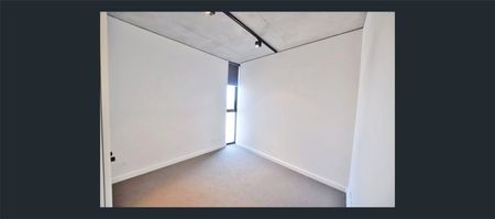 818/152 Sturt Street - Photo 2