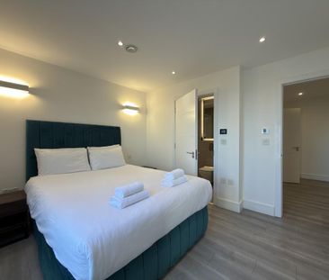 3 bedroom flat to rent - Photo 1