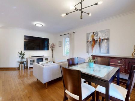 For Lease - 139 Scarboro Crescent, Toronto, Ontario - Photo 2