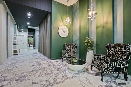 Centrally located in the heart of North Sydney - Photo 5