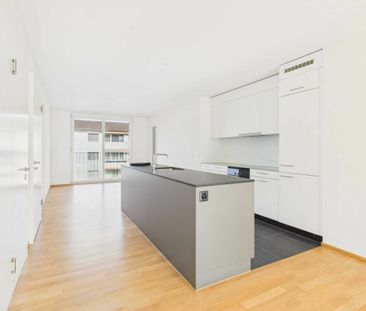 Stilvolle 4.5-Zimmerwohnung mit grossem Balkon - Foto 6