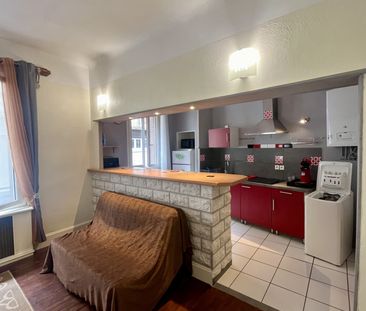 Location Appartement 2 pièces 45m² VICHY 03200 - Photo 2