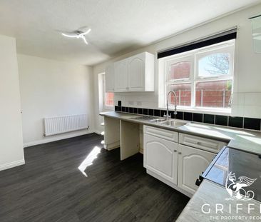 Daniel Close, Chafford Hundred, Grays, RM16 - Photo 6