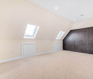 Blakes Avenue, New Malden, Surrey, KT3 - Photo 4