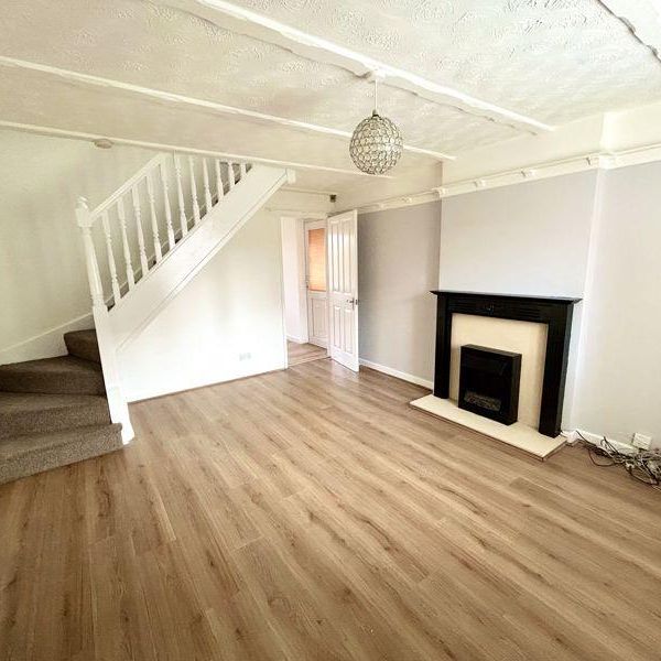 2 bedroom semi-detached house to rent - Photo 1