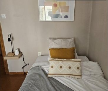 valencia, Valencian Community 46010 - Foto 4