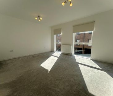 3 bedroom terraced house to rent - Photo 5