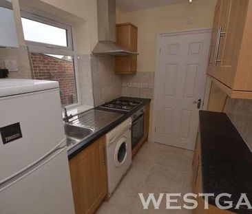 Blenheim Gardens, Reading, RG1 - Photo 4